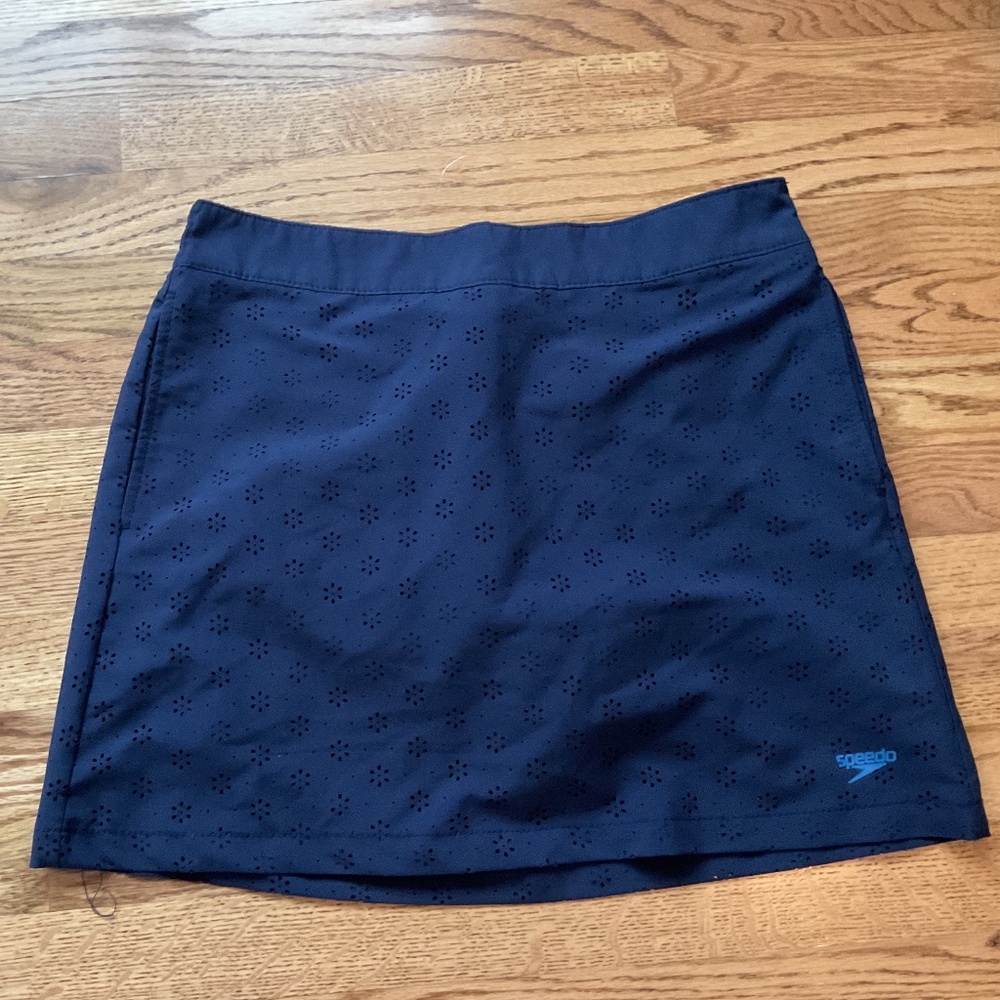 Speedo swim skirt longer length with built in  shorts
